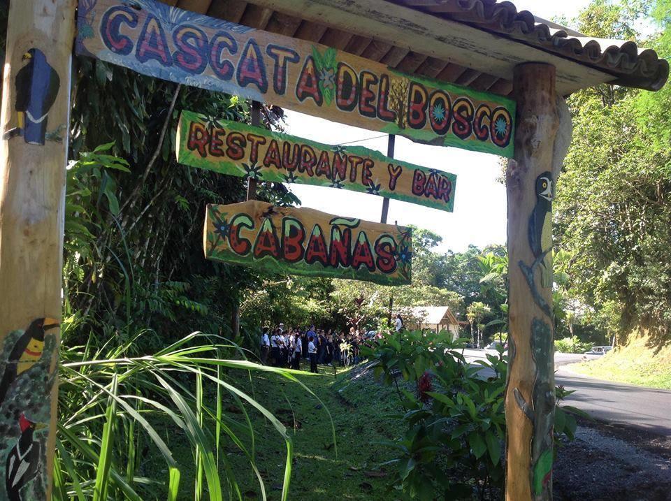 Cascata Del Bosco Cabinas Hotel San Vito Exterior photo